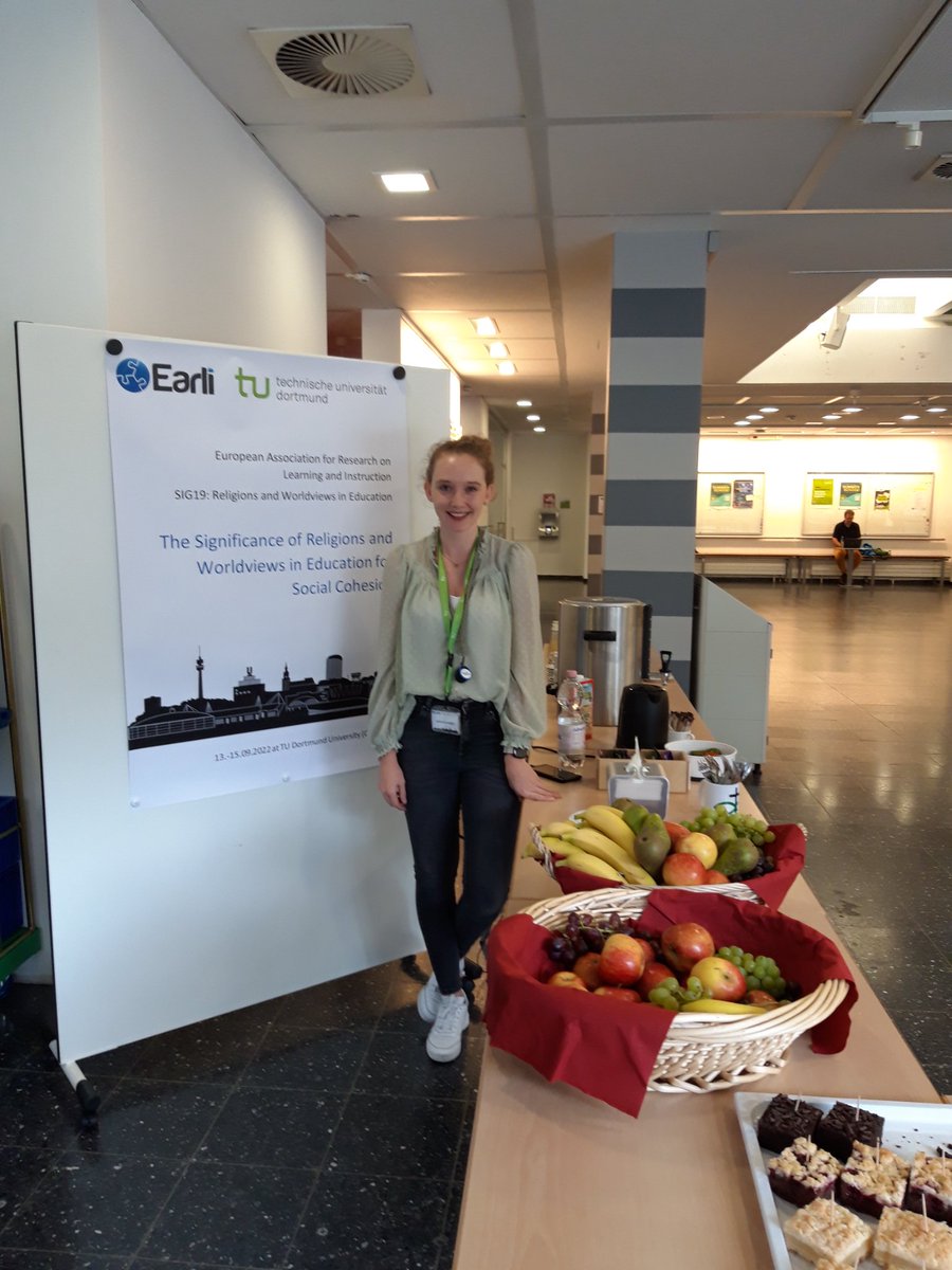 The queen behind the scenes👸 Conference manager <a href="/KurJanine/">Janine Kuropka</a> #EARLISIG19 <a href="/TU_Dortmund/">TU Dortmund</a> <a href="/earli_office/">EARLI</a>
 
<a href="/UnserAlex1/">Alexander Unser</a>