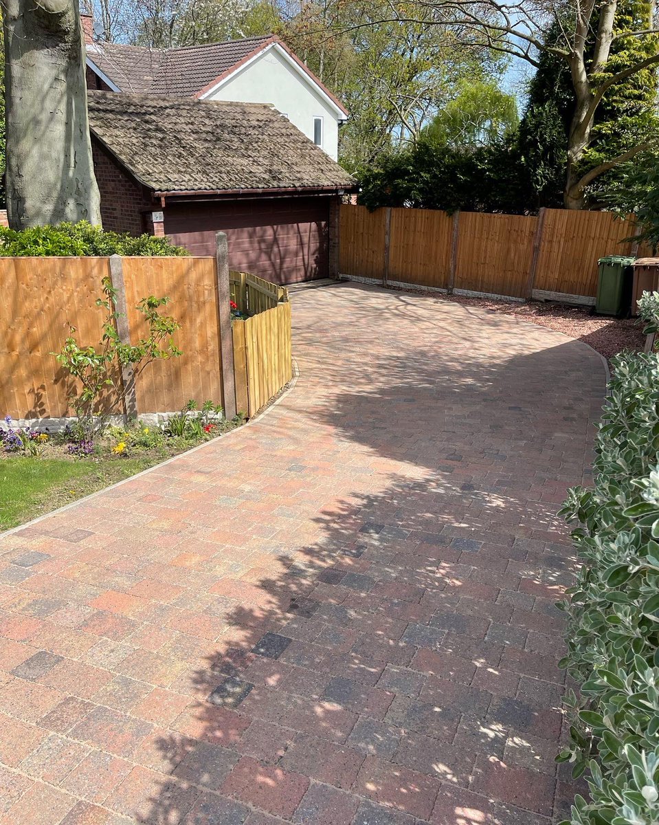 Pressure wash and re-sand ✅