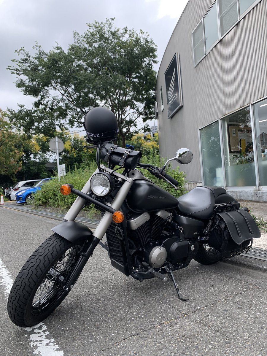 tonmoart's tweet photo. やっぱりPhantomが1番♡
#honda #shadowphantom #雨男 https://t.co/NZOvldCI0R
