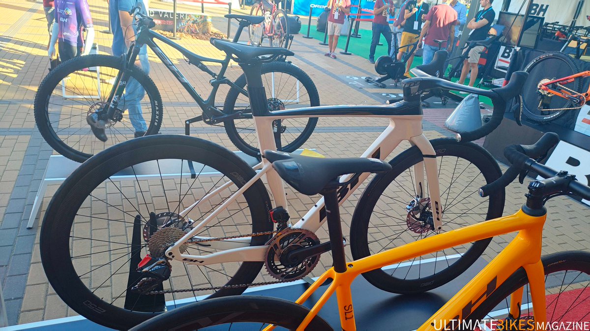 Os enseñamos los modelos de BH en el Festibike 2022  🔝😍👇
ultimatebikesmagazine.com/2022/09/bh-en-…