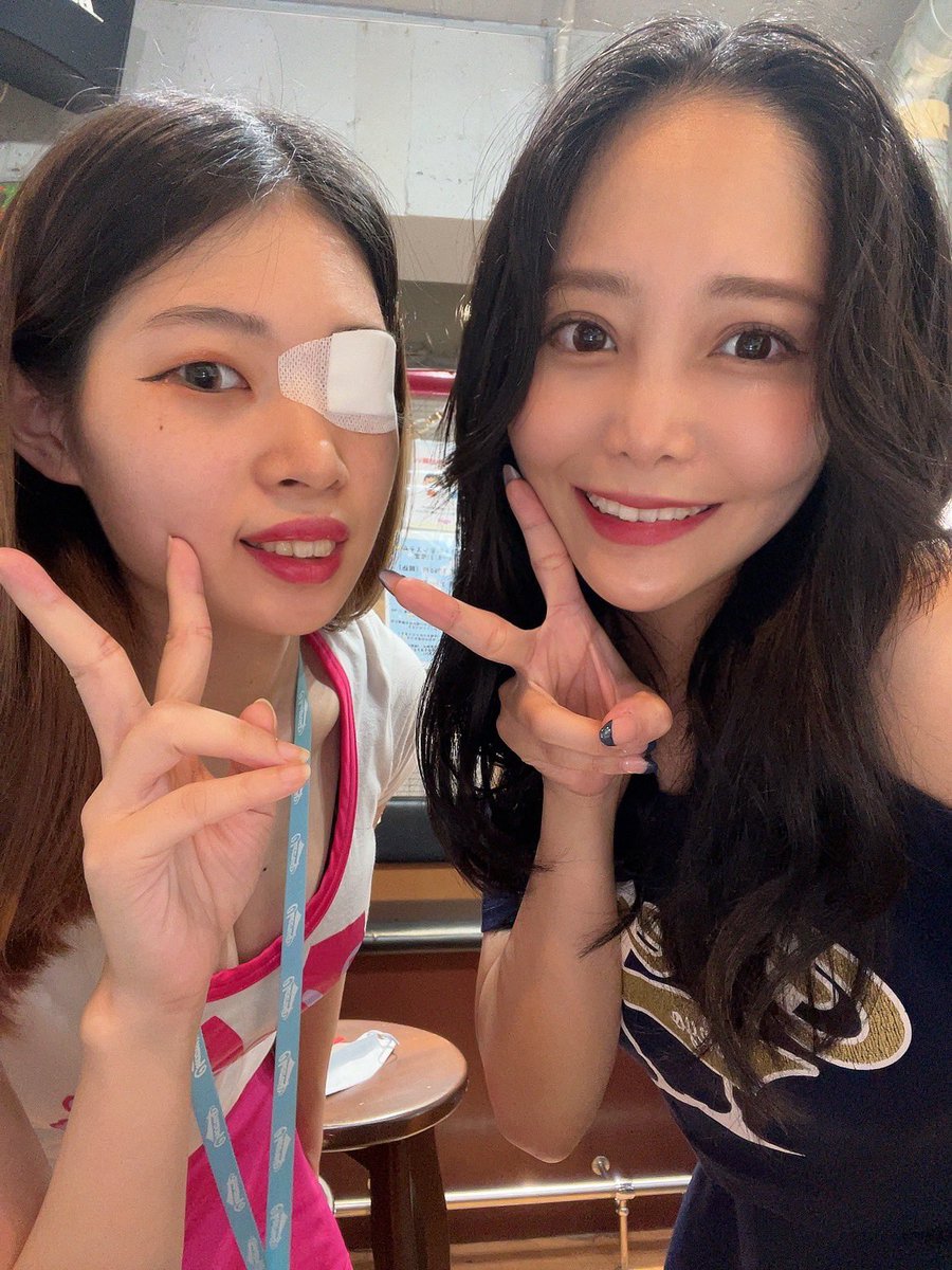 cheeruptokyo's tweet photo. 💙渋谷店💙

あやの代わりにみおが来たよっっっ💓
の��ちゃんとダンス練習中ー♫
渋谷店集合してね🫡🫡🫡💖

#cheeruptokyo #チアガール居酒屋 https://t.co/5SLopCLNBJ