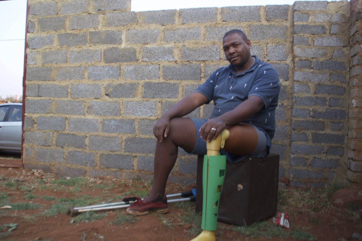 Sibongile Mongadi from Soweto is a true kasi hero.

She manufactures affordable artificial (prosthetic) legs for the poor amputees. These legs are light weight and water resistant. She has won several international awards for her creations. And she still stays in a township.