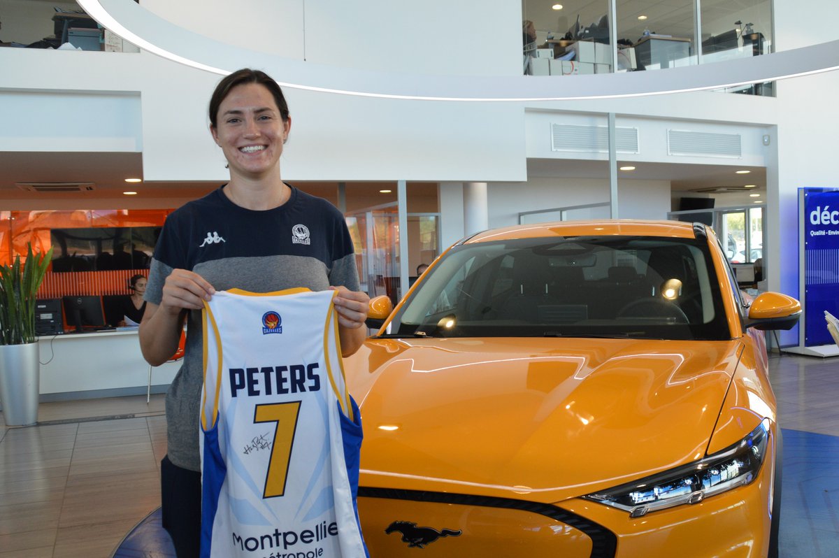groupegrim's tweet photo. Groupe Grim fier et heureux d'être partenaire du BLMA : club féminin français de basket-ball 🏀🤼‍♀️
A cette occasion, la basketteuse Hailey Peters s'est rendue dans notre concession Ford Montpellier afin de récupérer son Puma Blanc.🥰 https://t.co/JEuHGo1ToW