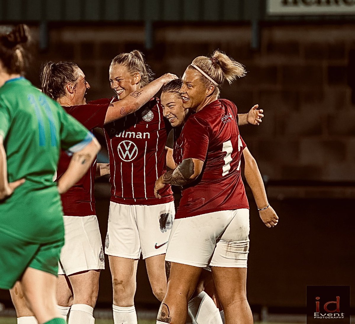 3 out of 3 ! Some team! We go again Sunday !⚽️<a href="/SSFCWomen/">South Shields FC Women</a> #uptheshields #daretodream #SSFC