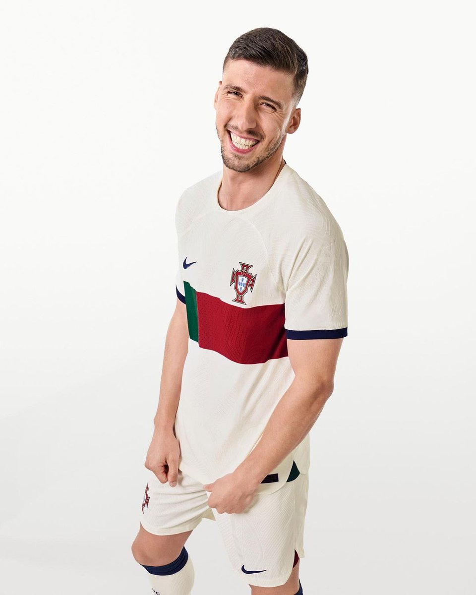 B24PT's tweet photo. Eis os equipamentos de Portugal para o Mundial 2022 🇵🇹 https://t.co/KZ8VlhavVD