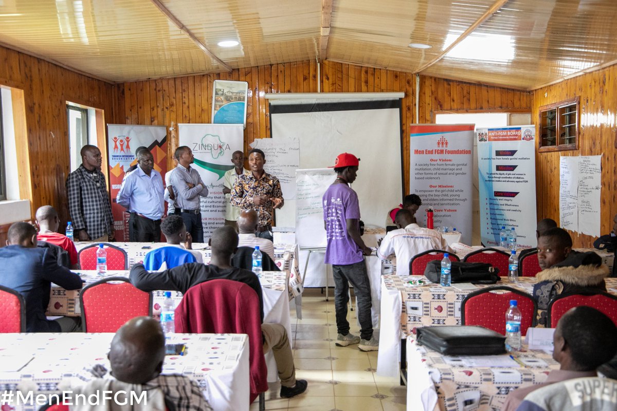 MenEndFGM's tweet photo. To put an end to harmful cultural practices, raising awareness among elders, men and boys is key to ensuring they are aware of the dangers of FGM and child marriage, the value of girls' education, and making informed decisions as heads of families.
#MenEndFGM https://t.co/JEaqia4RXn