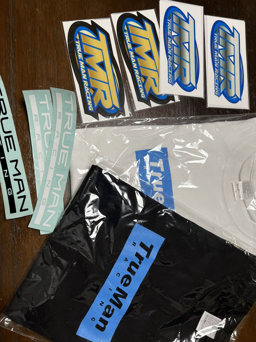 METAL_7777's tweet photo. 事情により箱替えしました〜😆

川畑さんのショップでS14を購入させていただきました！グッズもたくさんありがとうございます！😆

長い間凄くお世話になりました。これからもよろしくお願いします🙇‍♂️

とりあえず興奮が収まりません😅
#TRUEMANRACING
#TMR
#川畑真人 https://t.co/CVrsNLGm89