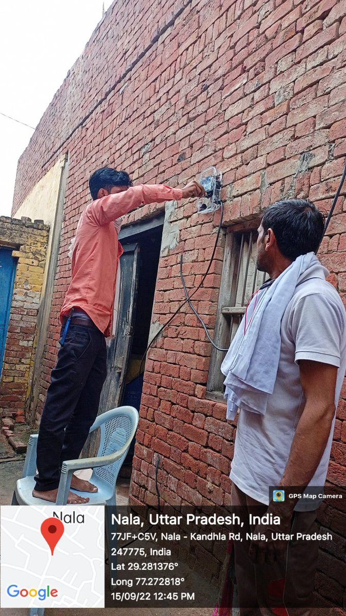 आज दिनांक-15.09.2022 को विद्युत वितरण खण्ड-द्वितीय शामली के अन्तर्गत ग्राम नाला में"विद्युत समाधान सप्ताह"शिविर में प्राप्त शिकायत के निस्तारण हेतू उपभोक्ता के IDF मीटर को बदलते हुए विभागीय कर्मचारी।
#GoodGovernance
<a href="/aksharmaBharat/">A K Sharma</a>
<a href="/MdPvvnl/">MD Pvvnl</a>
<a href="/1912PVVNL/">Pashchimanchal Vidyut Vitran Nigam L.td(1912)</a>