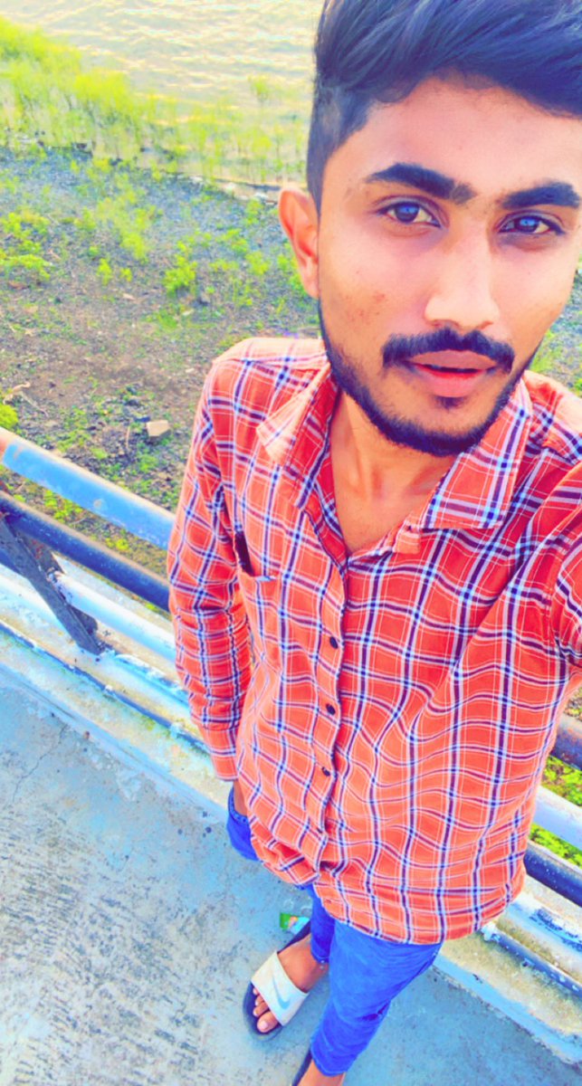 Manu Godhaniya tweet media