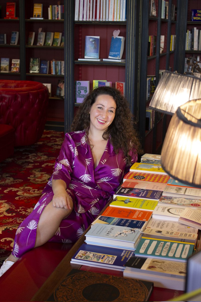 Mamzl's tweet photo. Merci Orama_Photography! Endroit magnifique situé à Woluwé S/L: Cook &amp; Book. Concept incroyable de librairie-restaurant dans un mini quartier dédié à la culture! Chaque bâtiment abritant une librairie par thématique (jeunesse, international, musique,...) et la déco qui va avec! https://t.co/90rp0QA853