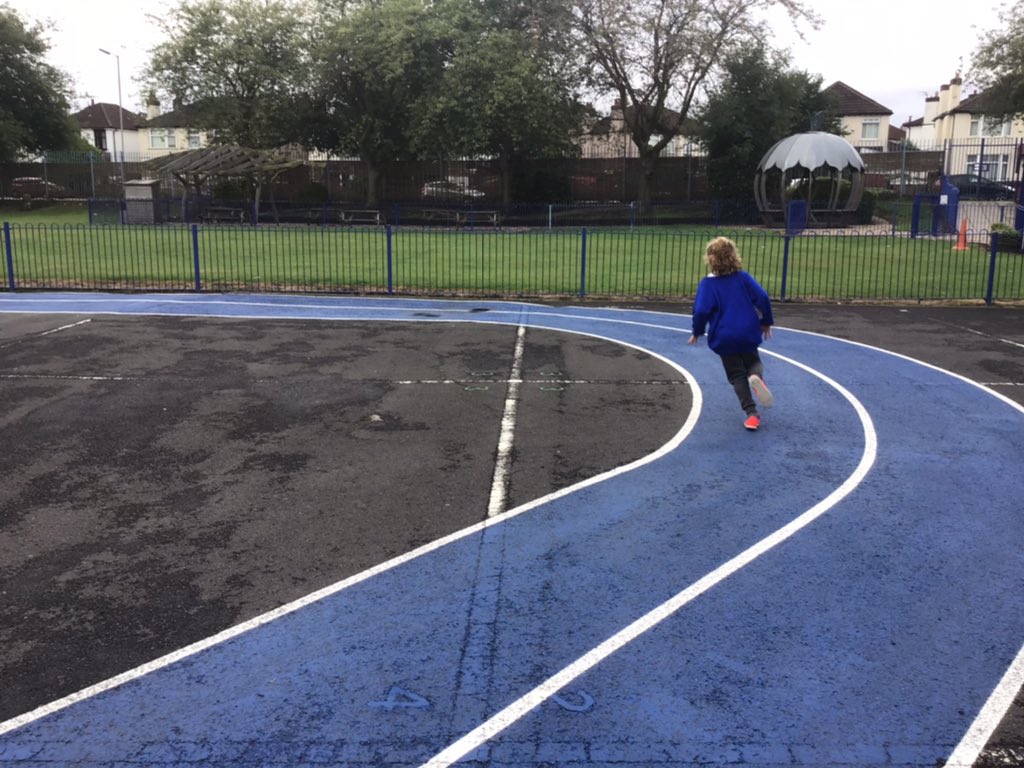 Year 1/2 Cross Country. #MosspitsPE. @mosspitslane <a href="/MosspitsYr1/">MosspitsYear1</a> <a href="/MosspitsYear2/">Mosspits Year 2</a>
