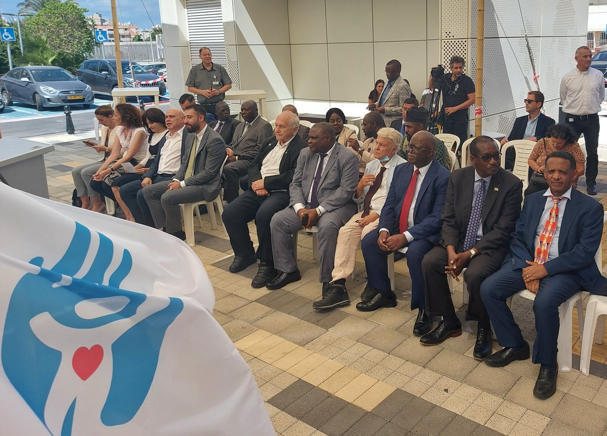 EmbassyURT_ISR's tweet photo. H.E. Alex  Kallua participated at the Inauguration of the Ida Cabakoff International Pediatric Cardiac Center for SACH. 
The Israeli Minister for Regional Cooperation, Mr. Esawi Frej, Dr. Anat Engel, CEO, Wolfson Medical Center &amp; African Ambassadors were present. https://t.co/8oKZCJ1zLG