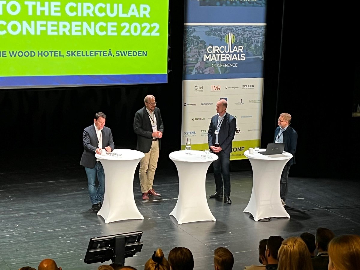 Plenary Session 6 ends with a panel discussion:
The Nordic Battery Ecosystems and its Strategic Implications: Europe and Beyond.

The challenge of sustainable transformation, competion and cooperation, growth companies anchored in the battery ecosystem, skills and energy supply.