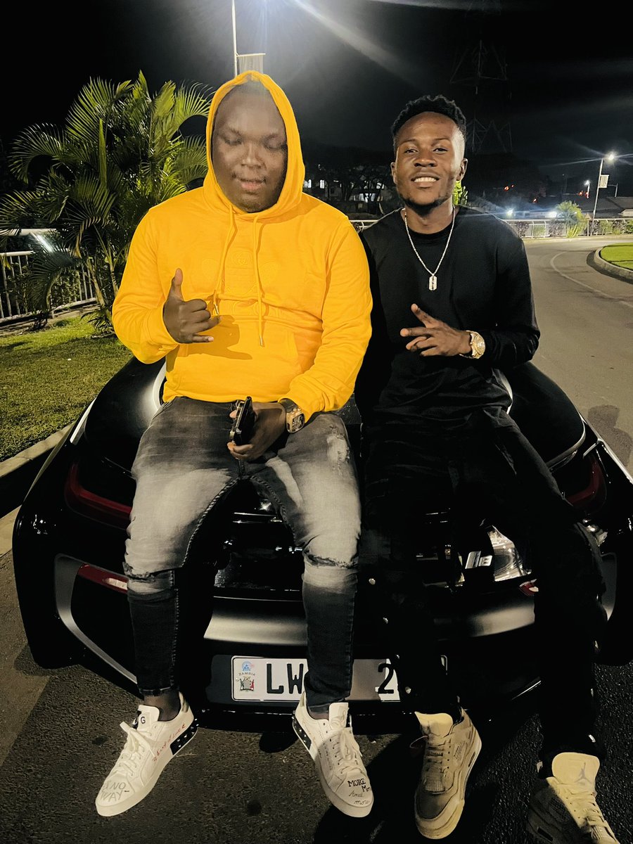 DjKandeke's tweet photo. Your life belongs to you not others. Listen to them and improve where you think is needed but don’t let their opinion change who you really are..
#TiLiko
#Hustlecontinue
https://t.co/qVTfwold8O
Junior Lwala Official
Same God,different day 🙏🏾 https://t.co/g8FhtPKhMm