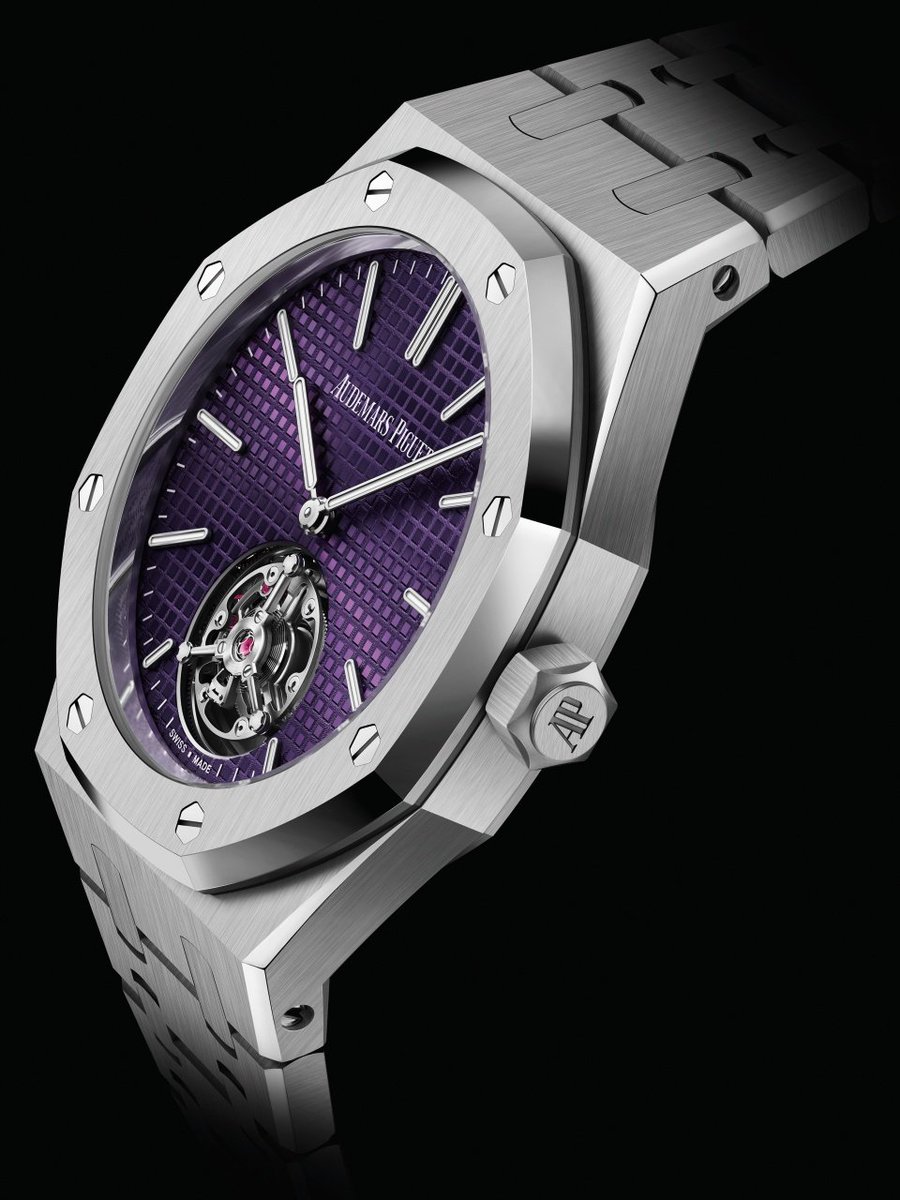 cppluxury's tweet photo. #AudemarsPiguet new #RoyalOak Selfwinding Flying Tourbillon Extra-Thin 37 mm purple
#AudemarsPiguetRoyalOak #50YearsAnniversary #watches #luxurywatches #luxury #watchmaker #tourbillon #extrathin @AudemarsPiguet https://t.co/kjYda3hFiJ