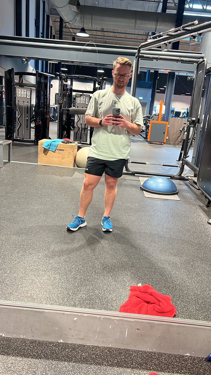W0uter90's tweet photo. #backtofit https://t.co/WBKmwM0bfM