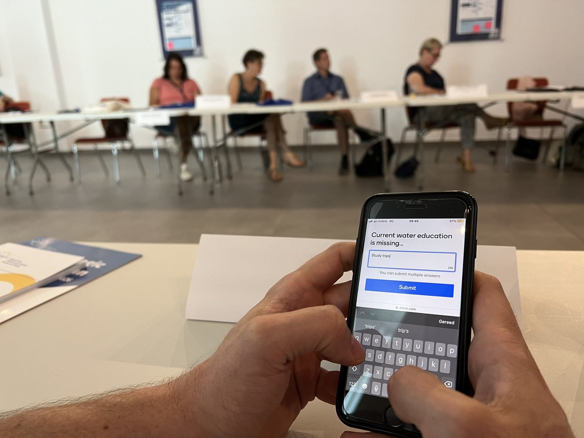 EfVET tweet media