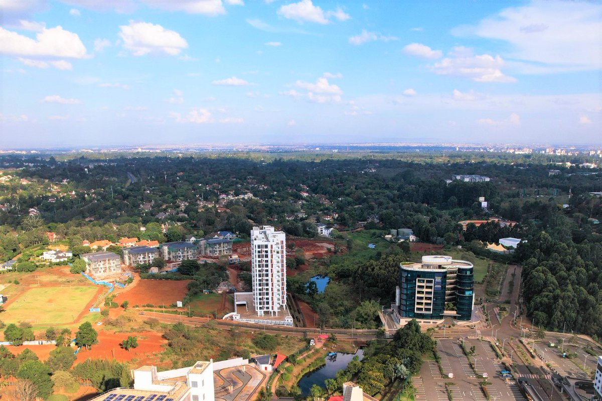 TwoRiversSocial's tweet photo. The @RiverbankKE balconies offer you exquisite views of the greenery surrounding the building, the @TwoRivers_KE , and the neighboring Runda and Rosslyn estates. 

Call +254 709 902 902 to rent or buy a Riverbank Apartment. https://t.co/Ituu6VSNky