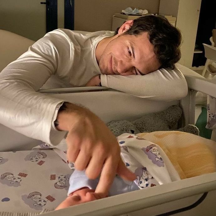 rvssomlf's tweet photo. ᅟ
ᅟ

⠀⠀⠀⠀ ⠀⠀⠀⠀ parents of three ♡ 
⠀⠀⠀⠀ bienvenue à toi Ambroise Russo. 
ᅟ
ᅟ https://t.co/fRehPzFD3S