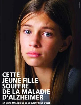 #JournéeMondialeAlzheimer😶‍🌫️Près de 800 000 personnes sont actuellement touchées en #France. Malgré les progrès accomplis, l'accompagnement adapté et individualisé est encore la meilleure solution pour retarder la #dépendance. L'Association Siel Bleu est aussi là pour ça.