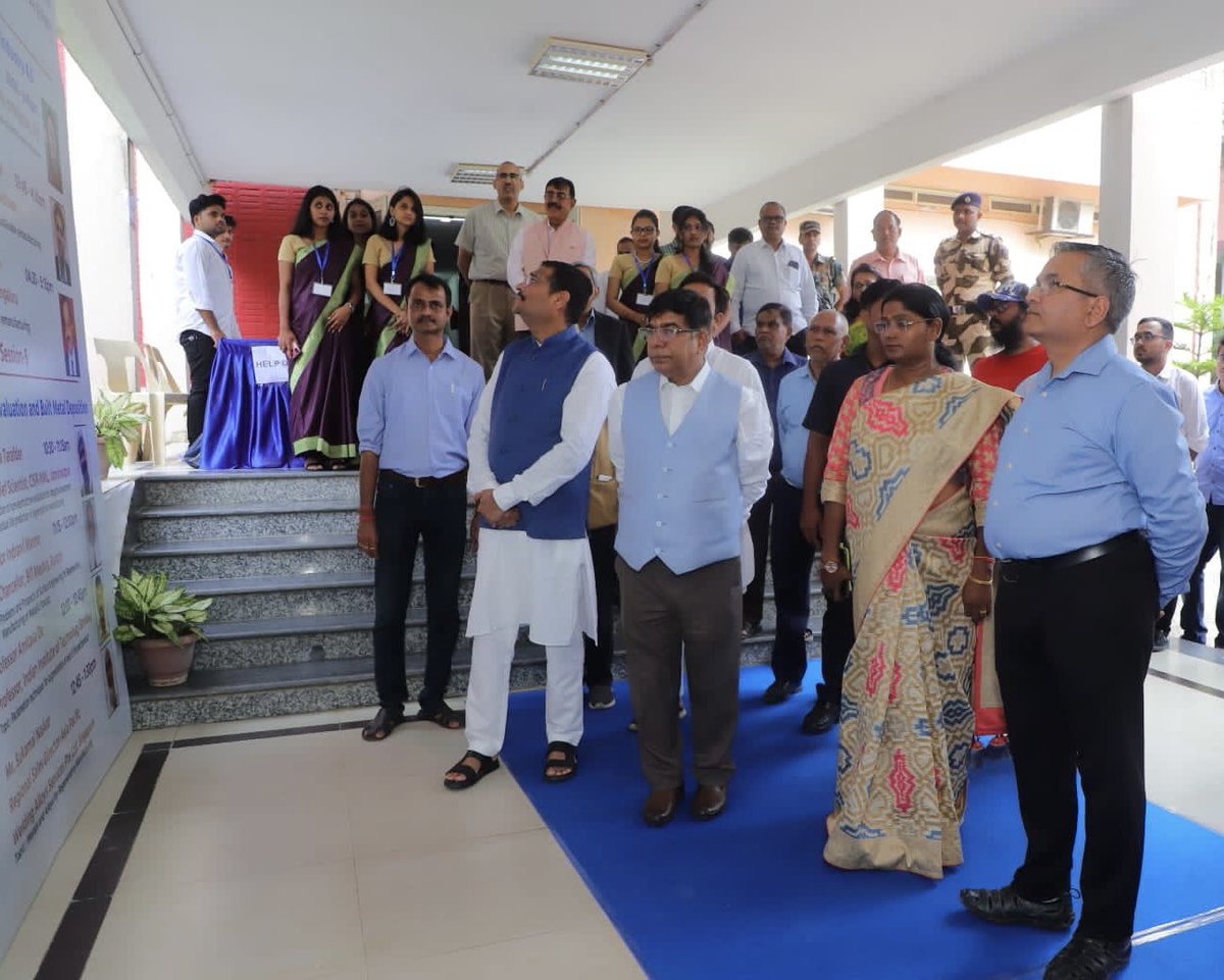 EduMinOfIndia's tweet photo. Today, Hon'ble MoS for Education @Drsubhassarkar addressed the inaugural function of international workshop on "Remanufacturing Capability Building", organised by @nifftofficial, Ranchi. https://t.co/CAl0IWQ4v9