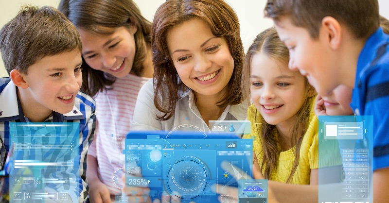 SaferInt4Kids's tweet photo. 📣📣Nέο ψηφιακό υλικό 👩‍🏫👨‍🏫 Back to school 2022-2023! Για μαθητές κάθε εκπαιδευτικής βαθμίδας!