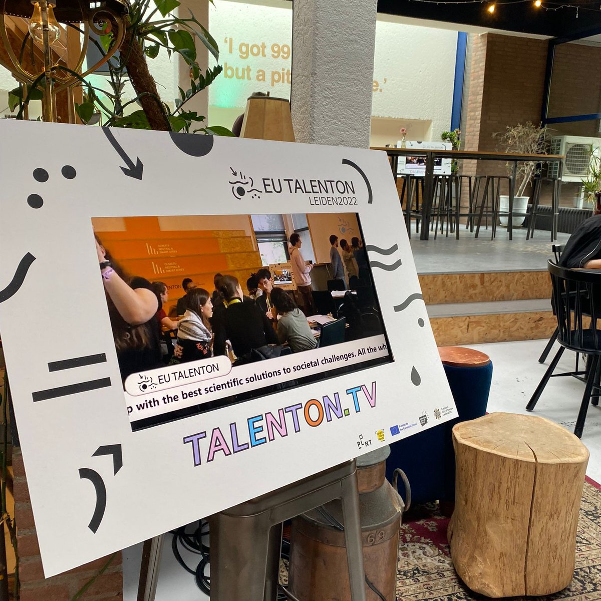 Leiden2022 tweet media