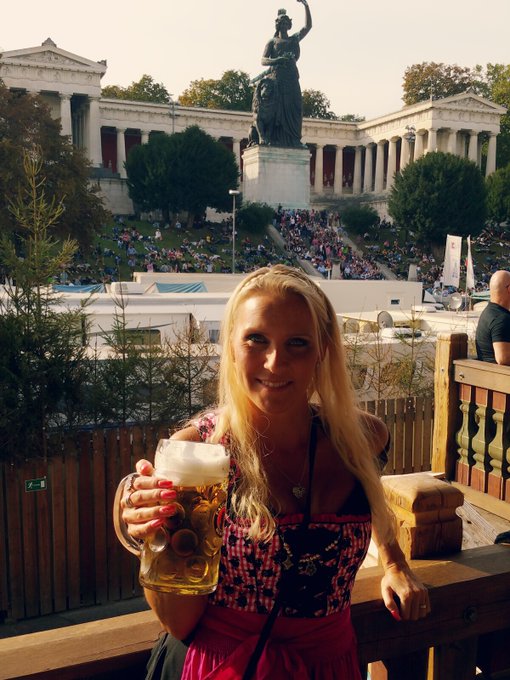 bald geht es wieder zum Oktoberfest :-) Bist du auch dort anzutreffen??? Kisses Julia https://t.co/E<a href="/tag/sexy"class="tags"><span>#sexy</span></a><a href="/tag/hot"class="tags"><span>#hot</span></a><a href="/tag/milf"class="tags"><span>#milf</span></a><a href="/tag/visit"class="tags"><span>#visit</span></a><a href="/tag/homepage"class="tags"><span>#homepage</span></a><a href="/tag/pornme"class="tags"><span>#pornme</span></a><a href="/tag/re"class="tags"><span>#re</span></a>