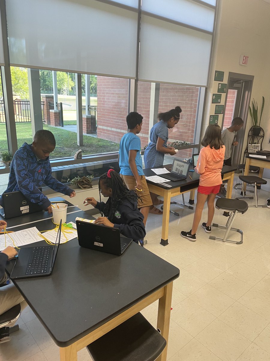 Jeff7752's tweet photo. Proud of our Gators using AVID strategies!  We are learning to collaborate and grow as learners. https://t.co/cUIkVuC97e