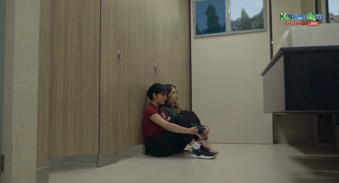 AltheyuhMoves's tweet photo. On why #DarnaRelics is one or #Darna 's best episodes. And why it explains the phenomenon of Darlentina. 

People wonder why are there so many fans of Darna who ship her with her arch-nemesis? Why is there so much clamor for Regina &amp; Narda together? cos nothing beats connection. https://t.co/BxamuCjau3