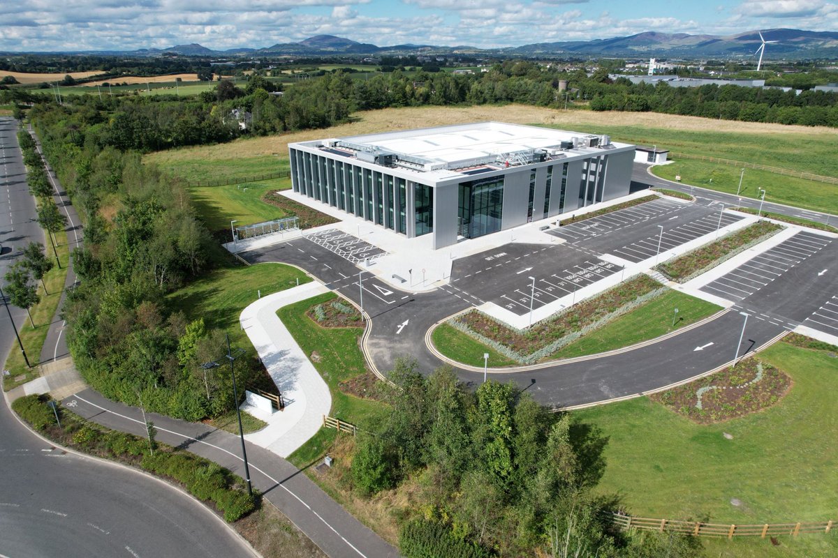 apa_systems's tweet photo. Our #structurallyglazed #curtainwall, integrated #ventilation, #brisesoleil & door systems feature on each of these buildings. Congratulations to @FHP_Architects, Season Master, Kilcawley Construction & @JJRhatigan on these sustainable developments.
#WorldGreenBuildingWeek https://t.co/gmVfV66x0l