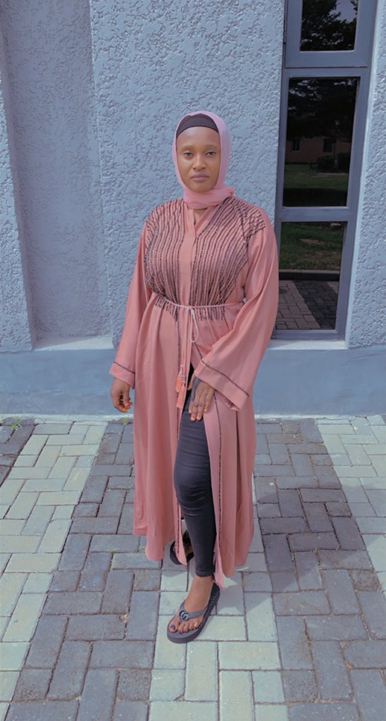 excellenceMZ's tweet photo. How do I look fam?
#badtome #phyna #TikTok #beauty #BBnaija7 #fashionhub https://t.co/5RYPGnB7L0