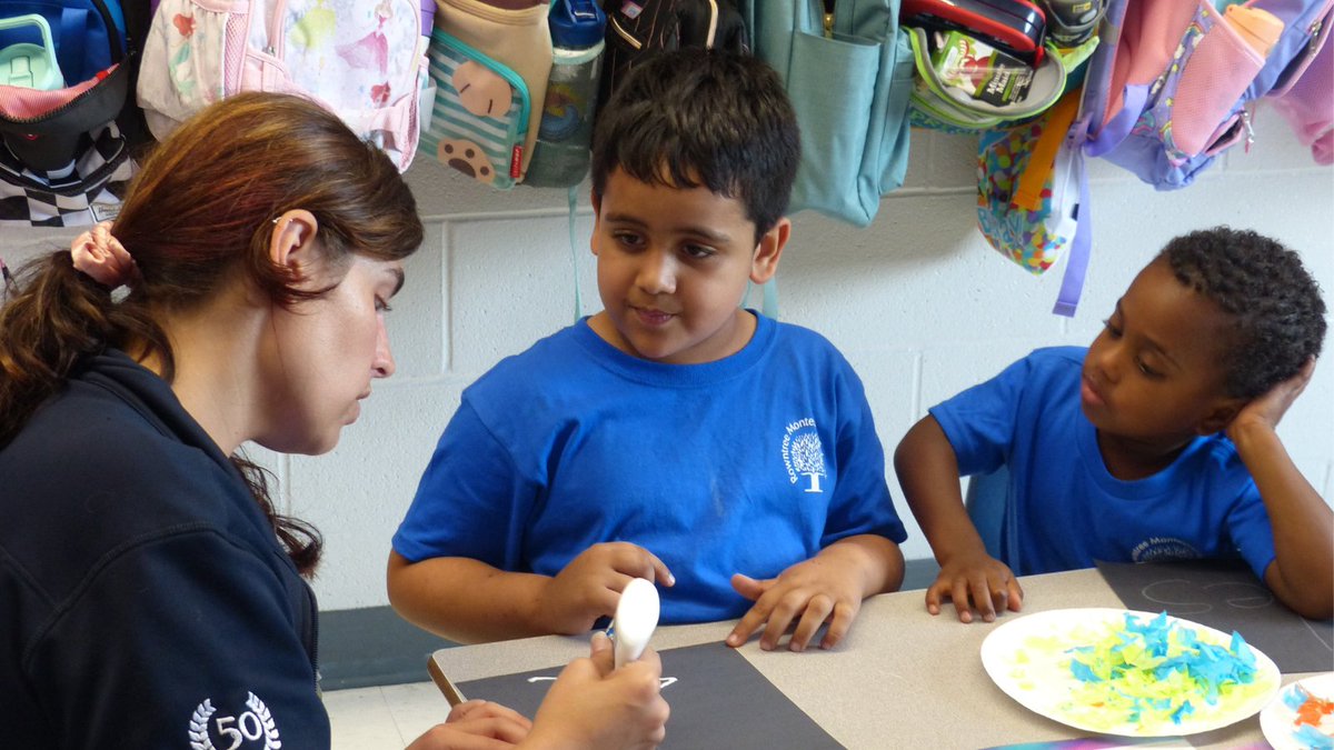 Last week, our KM’s enjoyed playing imaginatively to enhance their fine motor skills while collaging their names with glue and colourful paper. It was a great start to the year!

Curious about the #RMS difference? Learn more: bit.ly/3U3H0kn

#ISPSchools #Brampton