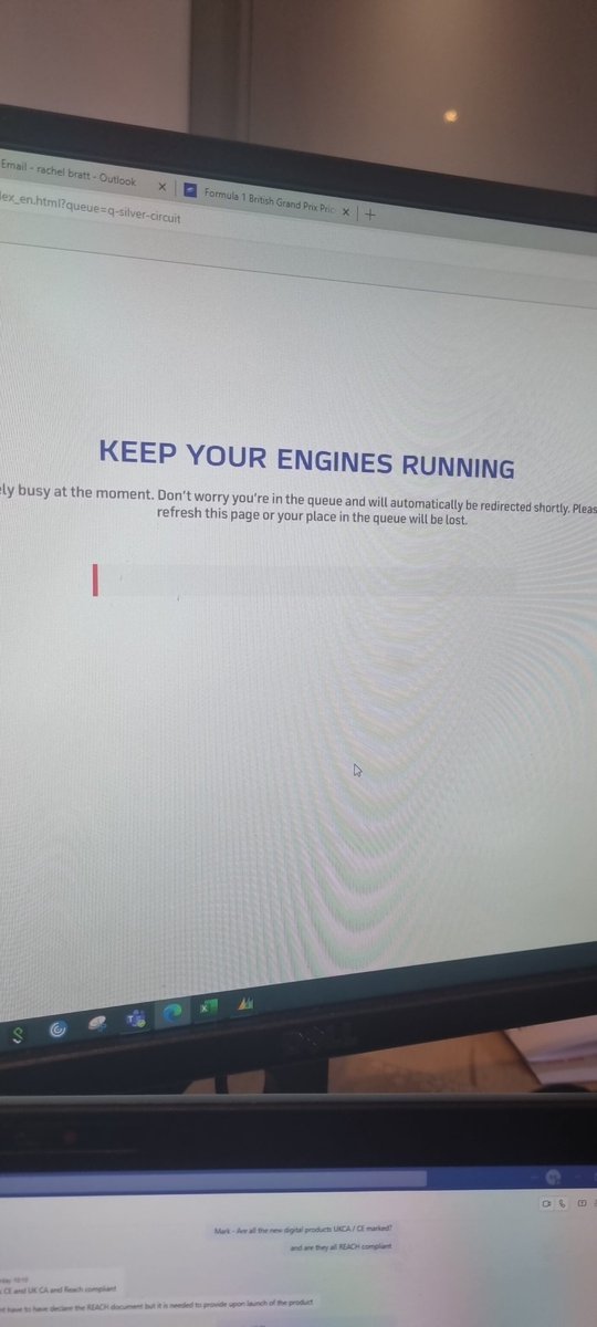 BrattRachel's tweet photo. Absolute joke back to start of the que???
Whatnis going on, i get you want to increase prices but ive qued 4 times now followed the on screwn prompts and now prices are more than when i had completed queing process...... https://t.co/Uflahrx6iP