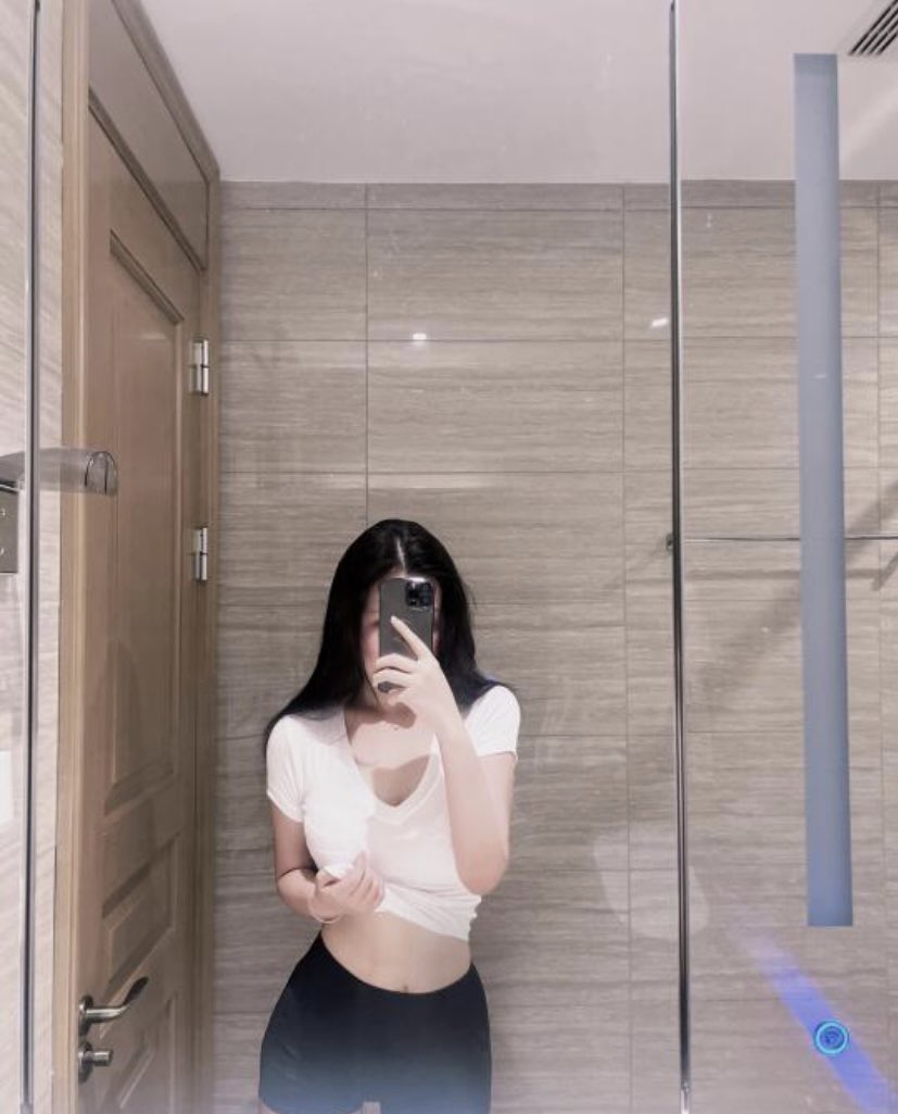 Anna1986210AA's tweet photo. I remember the days when I just lost weight! . https://t.co/jf0diHRUnZ