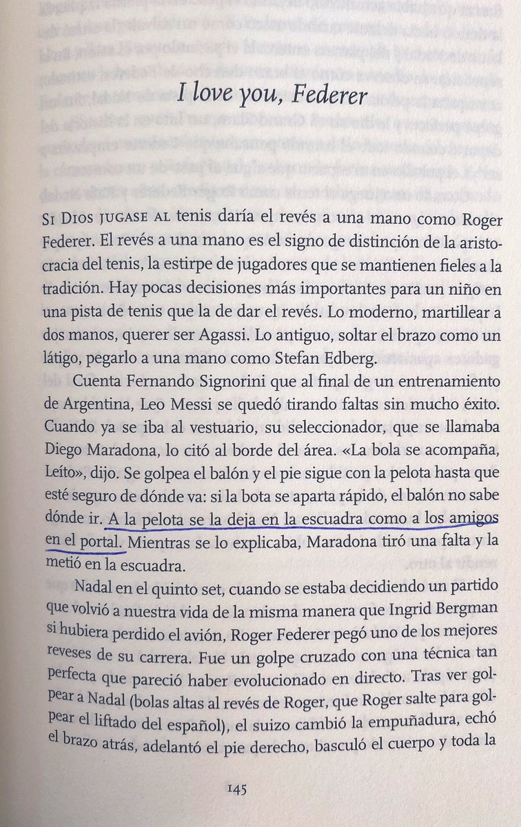 carlospadilla_3's tweet photo. 💔 Se retira el hombre que más elegantemente ha jugado al tenis.

“Si Dios jugase al tenis daría el revés a una mano como Roger Federer”

@manueljabois escribió esto sobre el suizo. https://t.co/p2jkB7bpyH