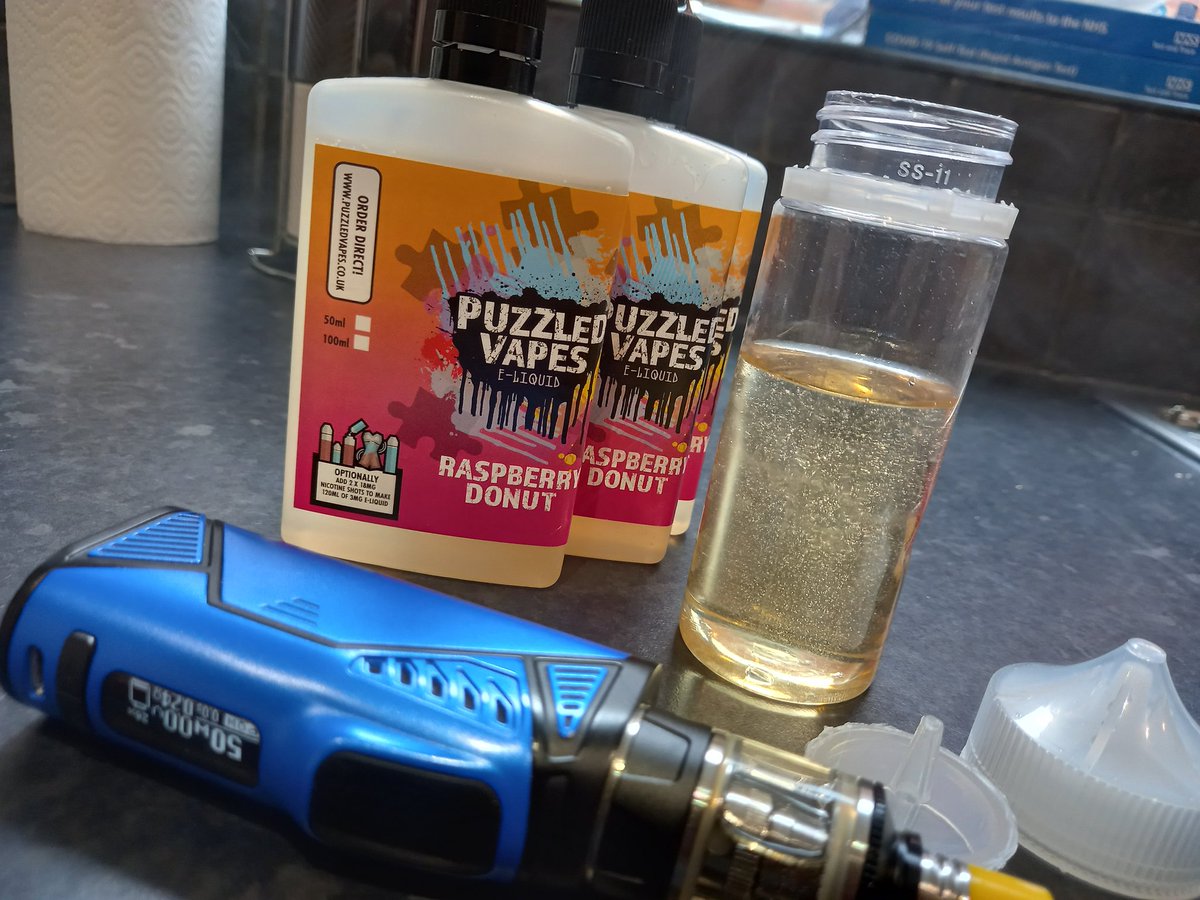 Bang on the nose for flavour right now from <a href="/PuzzledVapes/">Puzzled Vapes</a> so whoever is making the concentrate for this needs a big thank you it's amazing and when I say amazing I mean it.   I'm not adding any extra Raspberry flavour like I usually would #eliquid #ecig #vaping #ukeliquid #vape