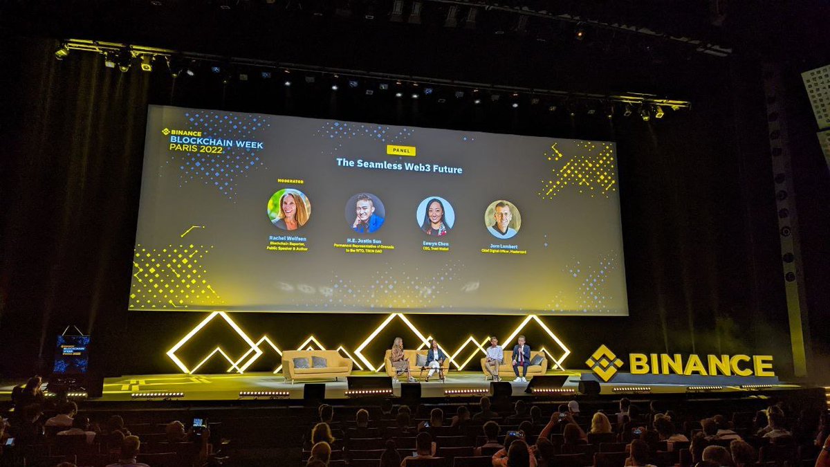 TrustWallet's tweet photo. Day 2 #BinanceBlockchainWeek  

Our CEO @EowynChen has just begun the panel with @justinsuntron of #tron  and @JornLambert of #Mastercard - speaking on a seamless #web3 future

#TrustWalletParis 💙 https://t.co/w4E0mKXTCX