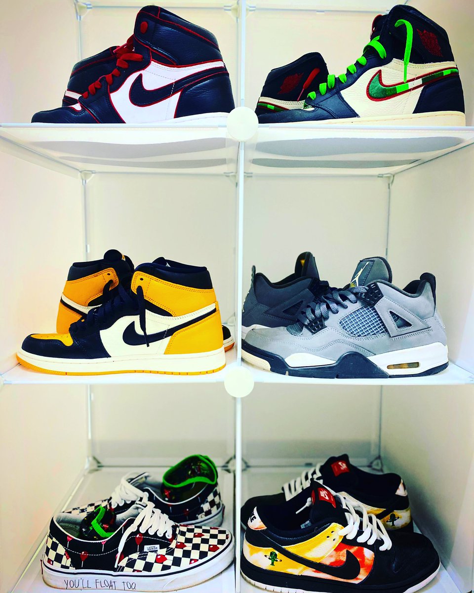 YeowfongLim's tweet photo. Hopefully these won’t end here
#Nike #AirJordan1 #Bloodline #AStarIsBorn #AirJordan4 #CoolGrey #SBDunk #TieDyeRayGuns #Vans #HouseOfTerror #It https://t.co/fBOcFMNVXd