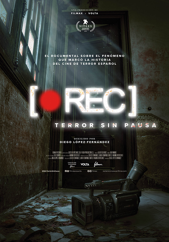 filmax's tweet photo. El documental sobre el fenómeno que marcó la historia del cine de terror español. 📹 

Te presentamos el póster oficial de #RECTerrorSinPausa y anunciamos la fecha de estreno en cines: 28 de octubre. 🎟 ¡No te pierdas esta cita imprescindible para los fans de la saga! https://t.co/6Z7ZXyTZch
