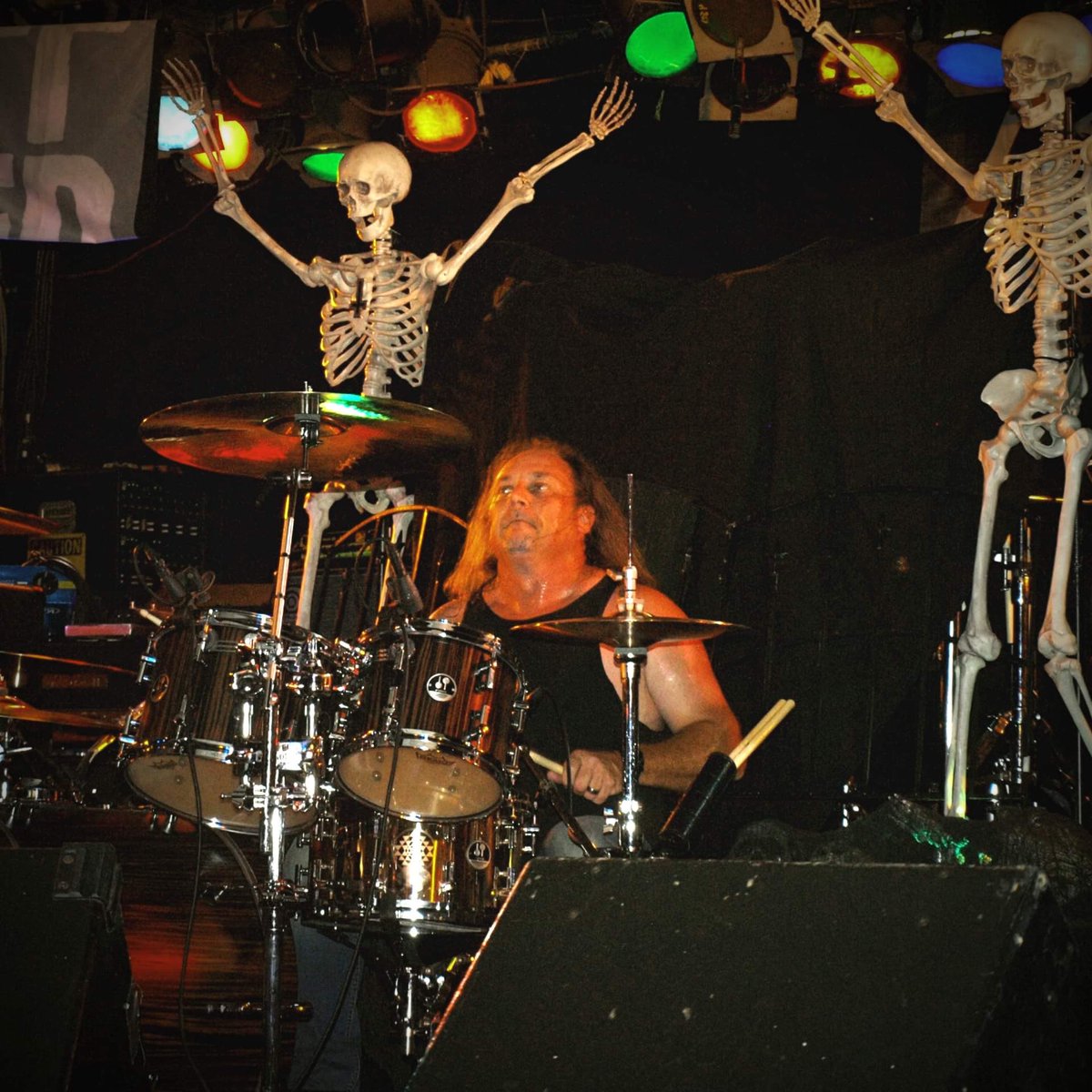 RBS_Original's tweet photo. Stand up, raise your hands, and yell “Hell yeah!” if you’re ready for some RBS!  😱 🎶 💀 🔊 
#ratbastardsyndicate #RBS #giglife🎤🎹🎸  #dontmissout‼️  #rocknroll #rockband #alrosavillacolumbus #nightlife #music #partytime #livemusic @Keithdrummer69 @theLennardJames @Metlking https://t.co/Jm8KNDtQv6