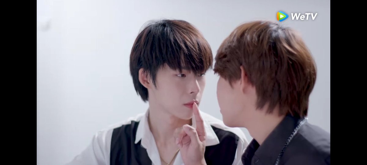 ay0508wanwan's tweet photo. ใฏใ็ๅคงๅฅฝใ2ไบบใฎใๅฎถ่ธโฅ๏ธ
Dee,ๅฏๆใใๆญฆๅจใซๆปใใฎๅงฟๅขใงใใญใผๅชใใๆญขใใๆๆปๆๅคฑๆ๐คฃ
๐ธwetv
#WorkFromHeartEP4
#GameplayRB
#folkzfolkz
#folkgame https://t.co/DI4vtmeo2U