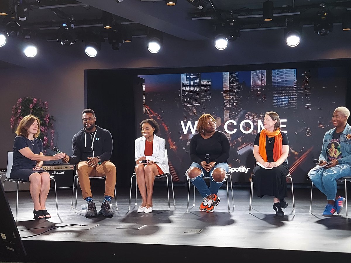 MauraKellyMedia's tweet photo. ✨Thank you BLK Eng. ERG (Sennie & Darnel) at @SpotifyUSA for hosting #EDsnaps & supporting girls in #STEM & Arts. The 25K donation will support programs in 2022-23 w/ #community partners. #BoardAdvisor https://t.co/D3fCUfasJr https://t.co/R8LvCioqR0