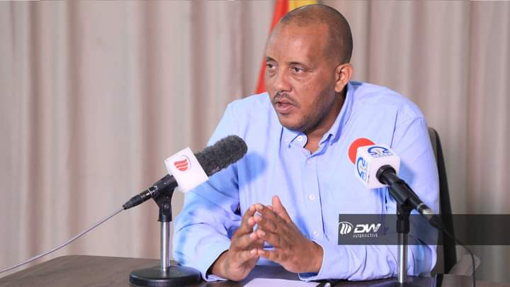 tsige_k's tweet photo. Briefing the media today, Member of Tigrai Central Command Getachew Reda called drone attacks in recent days indiscriminate.
Getachew says the #DroneAttacks aimed terrorizing "our people".

#Tigray #TigraySiege #TigrayWar
@reda_getachew
@tg_tigray https://t.co/son0aMnElA