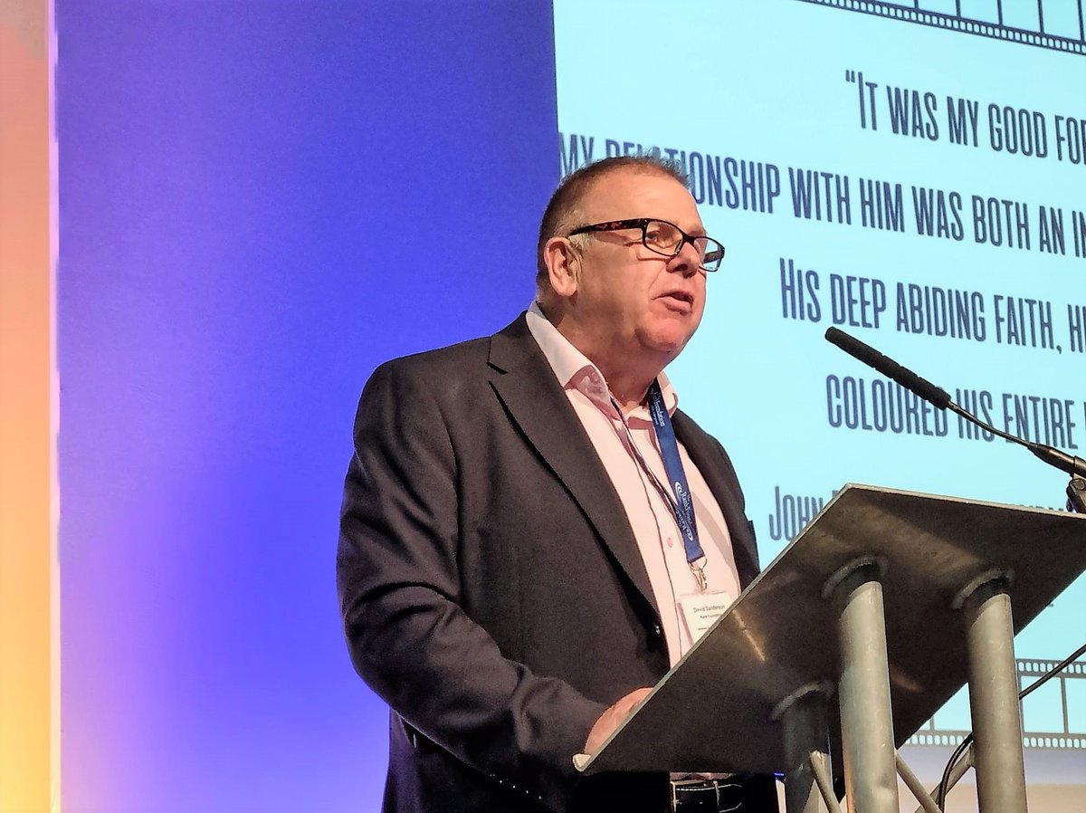RankFoundation's tweet photo. Our CEO David Sanderson @davidjs379 opens the 50th Anniversary Conference with a tribute to Her Majesty the Queen. 

This year the conference celebrates 50 years of giving and the philanthropic legacy of our founder, Lord Rank.

 #RankConf22 https://t.co/BW4U5dsmai