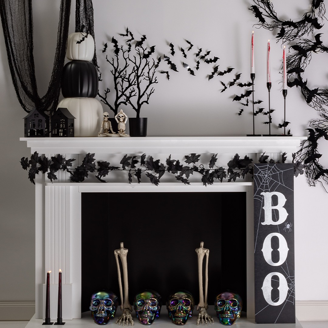 TomokaTown's tweet photo. FALL-O-WEEN decor deals NOW at @FiveBelow! 💛🧡🖤 score the steals of the season on everything spooky &amp; pumpkin spicy. get creative with crazy low prices, starting at only $2! 

#codeorange #fivebelowfinds #halloweenhunting2022 #daytonabeachfl #daytonabeachshopping @ShopTTC https://t.co/ojBJs8NNtL
