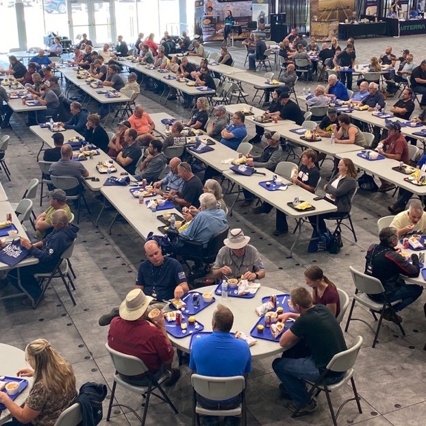 TFFTour's tweet photo. #TBT to the packed house we had for @ChrisBeaudry9 in Winkler! #TFFT22 #TFFT #AgShow #CdnAg #CdnAgShow #FarmShow #CdnFarmShow #TradeShow #CdnTradeShow #Harvest22 #ThankAFarmer #ThanksForFarming https://t.co/PkIMW9Eeiw