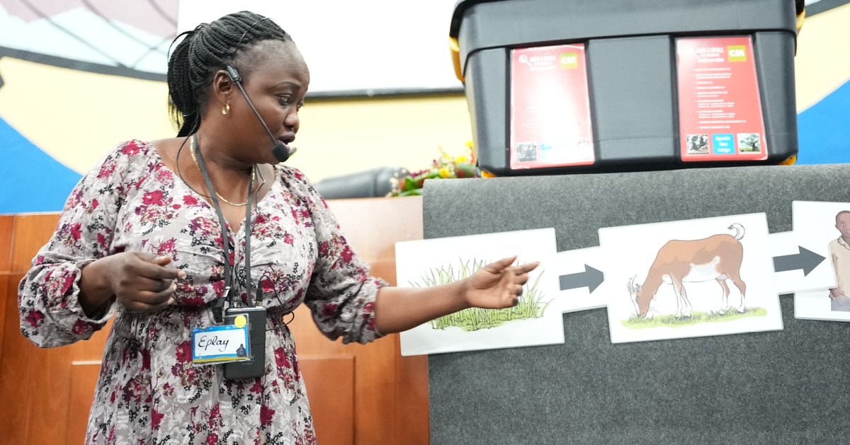 H_P_Foundation's tweet photo. The past weeks have been busy for @EduConservation in the Republic of #Congo! The first Teachers Workshops took place, in multiple locations, and around 200 teachers were introduced to the #EduConservation Teacher's Toolkits and active learning methodologies. https://t.co/MMWwR0Pc2N