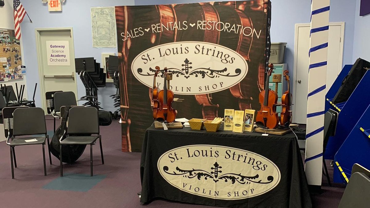 StLouisStrings's tweet photo. Our last school rental night was this past week but you can still come see us at the shop for everything your student might need for the year ahead. Our friendly staff at the Chesterfield and St. Louis locations are ready to help! https://t.co/hQ1t3zbtIs