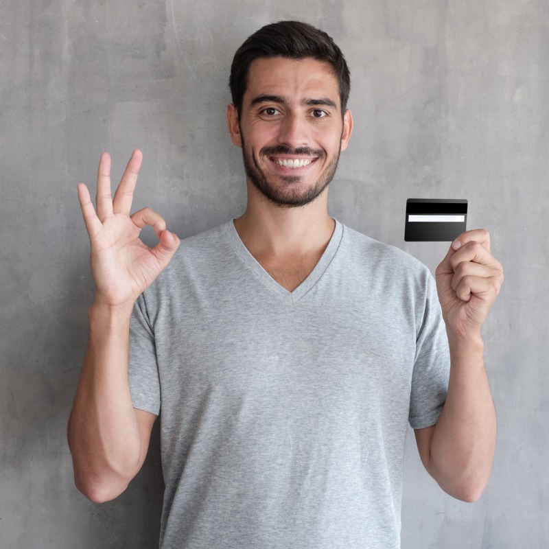 Pideuntup's tweet photo. ¿Tienes una tarjeta restaurante de empresa? 💳

En TupTup puedes utilizarla cuando quieras, pero también puedes canjear su saldo antes de que caduque para no perderlo y gastarlo en tu próxima compra, sea cuando sea. En TupTup pensamos en ti 🙂. #PideUntup